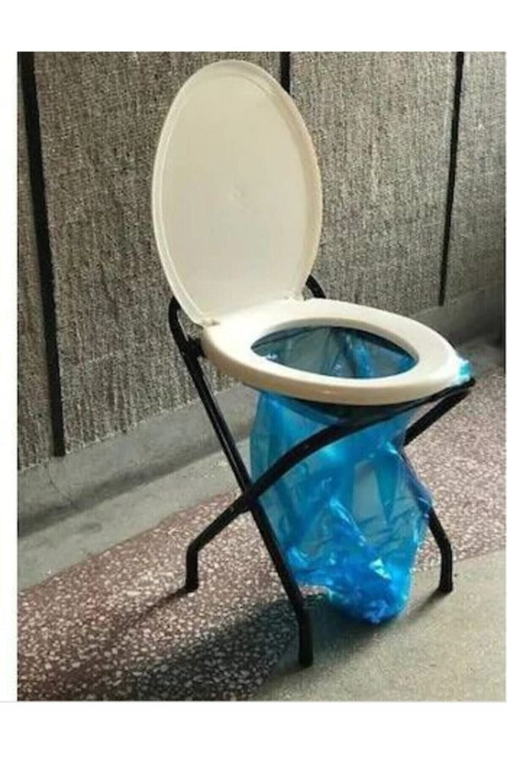 Klozetli katlanabilir tekerlekli sandalye