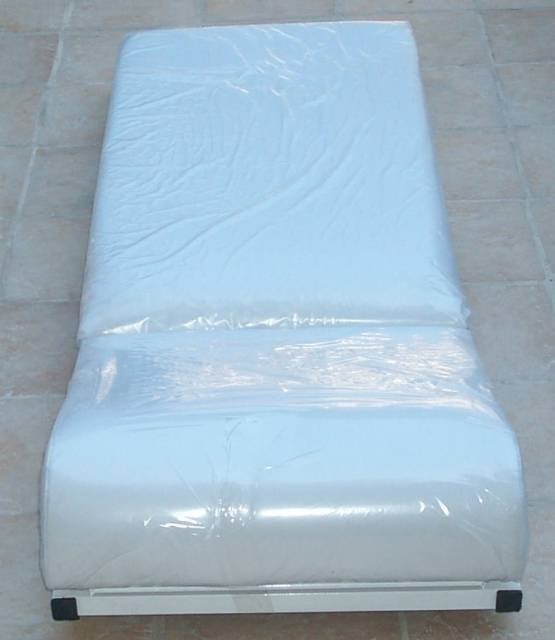 Medikaltec Katlanır Hasta Muayene Masası - Ergonomik Tasarım