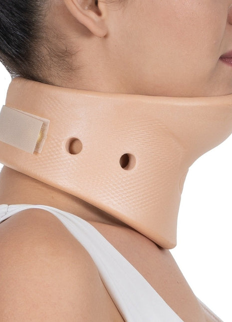 Nelson Boyunluk Çenelikli SMALL