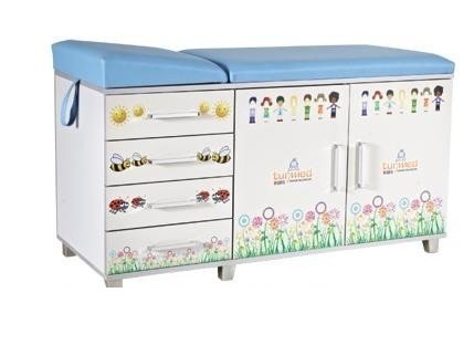 Turmed Pediatrik Muayene Masası, Ahşap Gövde, Ayarlanabilir