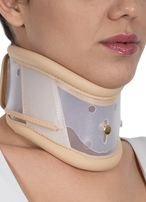 Servikal Çeneliksiz Boyunluk Medium